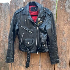 Classic Black Leather Motorcycle Jacket with Asymmetrical Zipper